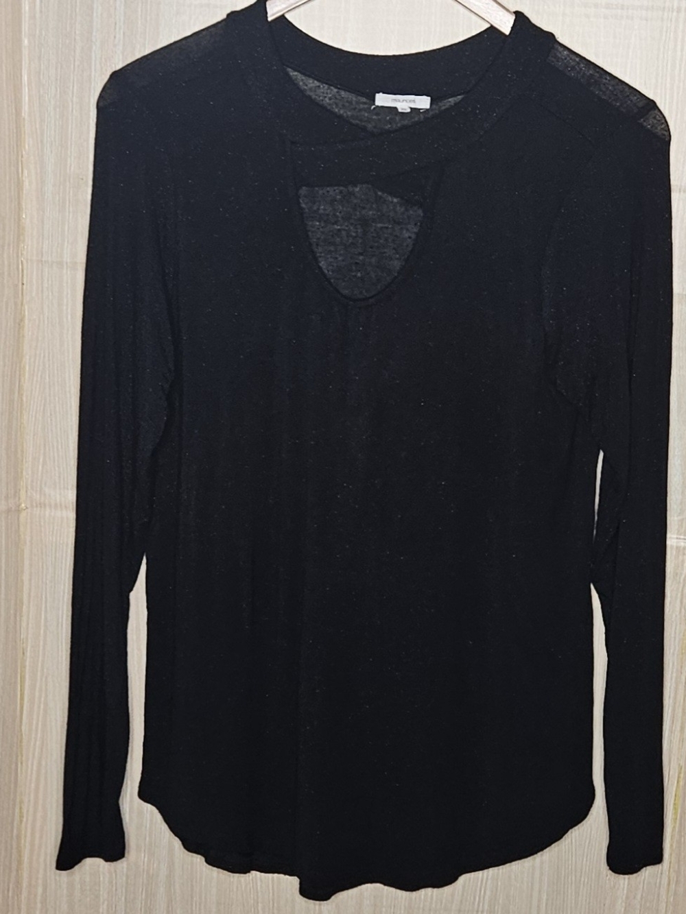 Maurices women’s black shimmer long sleeve stretchy tunic front cutout XL